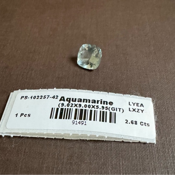 UNIQUE Acquamarine precious stone 2.68 ct CERTIFIED - Picture 2 of 3
